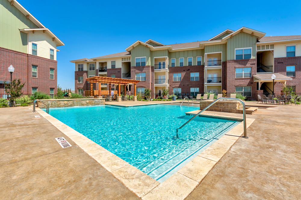 The Vineyards At Monterey community amenities